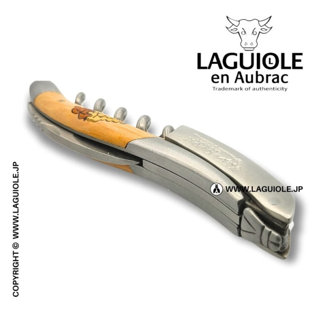 ラギオール ソムリエナイフ、ブドウ象嵌細工とジュニパーウッドハンドル